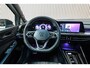 Volkswagen Golf 1.5 eTSI R-Line | PANO | ACC | HARMAN KARDON | HUD | STOELVERWAR