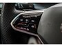 Volkswagen Golf 1.5 eTSI R-Line | PANO | ACC | HARMAN KARDON | HUD | STOELVERWAR