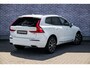 Volvo XC60 2.0 T8 Twin Engine AWD Inscription | Trekhaak | Nappaleder | Stoelventilatie | Panoramadak | Head-up Display | Achteruitrijcamera | Parkeersensoren | Keyless Entry | Elektrische Achterklep | Elektrisch Verstelbare Voorstoelen | Cruise Control Adaptief | BLIS | Navigatie | Keyless Entry | Parkeer Camera | Power Seats |