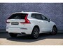 Volvo XC60 2.0 T8 Twin Engine AWD Inscription | Trekhaak | Nappaleder | Stoelventilatie | Panoramadak | Head-up Display | Achteruitrijcamera | Parkeersensoren | Keyless Entry | Elektrische Achterklep | Elektrisch Verstelbare Voorstoelen | Cruise Control Adaptief | BLIS | Navigatie | Keyless Entry | Parkeer Camera | Power Seats |