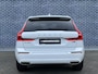 Volvo XC60 2.0 T8 Twin Engine AWD Inscription | Trekhaak | Adaptieve Cruise | Head Up | Panoramadak | BLIS | Keyless Entry | Parkeer Camera | Power Seats |