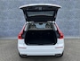 Volvo XC60 2.0 T8 Twin Engine AWD Inscription | Trekhaak | Adaptieve Cruise | Head Up | Panoramadak | BLIS | Keyless Entry | Parkeer Camera | Power Seats |