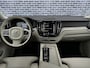 Volvo XC60 2.0 T8 Twin Engine AWD Inscription | Trekhaak | Adaptieve Cruise | Head Up | Panoramadak | BLIS | Keyless Entry | Parkeer Camera | Power Seats |