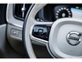 Volvo XC60 2.0 T8 Twin Engine AWD Inscription | Trekhaak | Nappaleder | Stoelventilatie | Panoramadak | Head-up Display | Achteruitrijcamera | Parkeersensoren | Keyless Entry | Elektrische Achterklep | Elektrisch Verstelbare Voorstoelen | Cruise Control Adaptief | BLIS | Navigatie | Keyless Entry | Parkeer Camera | Power Seats |