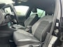 Volkswagen Golf 2.0 TDI HIGHLINE BUSINESS R-LINE. PDC, AUTOMAAT, ACC