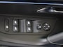 Peugeot e-2008 EV GT Pack 50 kWh | Stoelverwarming | Schuifdak | Alcantara | Camera |
