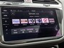 Volkswagen Tiguan 1.4 TSI eHybrid R-Line | 245 PK Automaat | SoH 91% | Black Style | 360* Camera | Trekhaak | 20' Inch | Panorama Dak | Navigatie PRO (Groot Scherm) | Digital Cockpit PRO | Keyless | Stoelverwarming