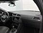 Volkswagen Tiguan 1.4 TSI eHybrid R-Line | 245 PK Automaat | SoH 91% | Black Style | 360* Camera | Trekhaak | 20' Inch | Panorama Dak | Navigatie PRO (Groot Scherm) | Digital Cockpit PRO | Keyless | Stoelverwarming