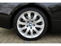BMW 3-Serie Cabrio 330i | 3.0L 6 Cilinder 272 Pk | Elektrisch verstelbare stoelen | Parkeersensoren achter | Stoelverwarming | Climate controle | Navigatie | Lederen bekleding |