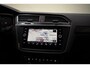 Volkswagen Tiguan 1.5 TSI Highline R-line [ Panoramadak Adapt.cruise Virtual ]