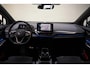 Volkswagen ID.4 KK 77 kWh First Pro 3-Fase [ Trekhaak LED Navi Camera Apple/Android Stoelverwarming ]