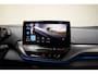 Volkswagen ID.4 KK 77 kWh First Pro 3-Fase [ Trekhaak LED Navi Camera Apple/Android Stoelverwarming ]