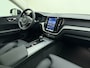 Volvo XC60 T6 355pk hybrid AWD Plus Bright / Panoramisch / H&K audio / Trekhaak / Stoel&Stuur verwarming / Volvo On Call / Google navigatie.