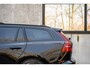 Volvo V60 B4 Ultra Dark Pano 360c B&W Massage 19''