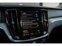 Volvo V60 B4 Ultra Dark Pano 360c B&W Massage 19''