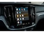 Volvo V60 B4 Ultra Dark Pano 360c B&W Massage 19''