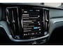 Volvo V60 B4 Ultra Dark Pano 360c B&W Massage 19''