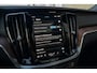 Volvo V60 B4 Ultra Dark Pano 360c B&W Massage 19''