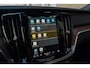Volvo V60 B4 Ultra Dark Pano 360c B&W Massage 19''