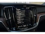 Volvo V60 B4 Ultra Dark Pano 360c B&W Massage 19''