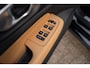 Volvo V60 B4 Ultra Dark Pano 360c B&W Massage 19''