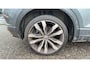 Volkswagen T-Roc 1.5 TSI R-Line | 150 PK | Automaat | Panorama Dak | Digital Cockpit PRO | Keyless | Parkeer Camera | IQ-Light