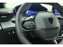 Peugeot e-2008 EV Allure Avantage 54 kWh 100% Elektrisch | Navigatie | Adaptive Cruise control | Camera voor en achter | Climate control | Keyless | Lichtmetalen velgen | Extra getint glas