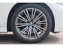 BMW 3-Serie 320e 204pk Aut. Touring High Executive | M Sport | Navi | App Connect | Climate | Camera | Elektrische Achterklep | Stoelverwarming