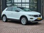 Volkswagen T-Roc 2.0 TSI 190PK 4Motion Sport | Automaat | LED | Trekhaak | Navi | ACC | Twotone | PDC voor en achter | All-seasons |