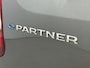 Peugeot e-Partner 50 kWh 136 pk | 3-Persoons | Accu 99,9% |   Schuifdeuren L+R | Achterdeuren met Ramen | Airco | Cruise control | USB-Aansluiting |Radio