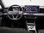 Volkswagen Tiguan 1.5 eHybrid Elegance 272 PK| SoH 100% | Panorama Dak | Navigatie | 360* Camera (Helicopter View) | Head-Updisplay | Stoel en Stuurverwarming | Stuurwielverwarming | Bekleding ArtVelours