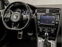 Volkswagen Golf Variant 2.0 TSI R 301Pk Automaat (PANORAMADAK, APPLE CARPLAY, NAVIGATIE, LEDER, KEYLESS, DYNAUDIO, CAMERA, ADAPTIVE CRUISE, MODE KNOP, GETINT GLAS, NIEUWSTAAT)