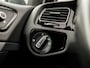 Volkswagen Golf Variant 2.0 TSI R 301Pk Automaat (PANORAMADAK, APPLE CARPLAY, NAVIGATIE, LEDER, KEYLESS, DYNAUDIO, CAMERA, ADAPTIVE CRUISE, MODE KNOP, GETINT GLAS, NIEUWSTAAT)