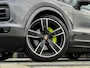 Porsche Cayenne Coupé 3.0 E-Hybrid Pano|Sport chrono|Luchtvering
