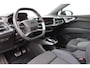Audi Q4 e-tron 40 S edition 204pk 77 kWh | Camera | Trekhaak | HUD | Carplay