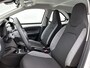 Toyota Aygo X 1.0 VVT-i MT Play | BTW Voertuig | Achteruitrijcamera | 1ste eigenaar |