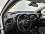 Toyota Aygo X 1.0 VVT-i MT Play | BTW Voertuig | Achteruitrijcamera | 1ste eigenaar |