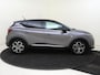 Renault Captur 1.3 TCe 140 Intens | Navigatie | Parkeersensoren & Camera | Trekhaak | 4 cilinder motor |