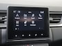 Renault Captur 1.3 TCe 140 Intens | Navigatie | Parkeersensoren & Camera | Trekhaak | 4 cilinder motor |