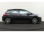 Toyota Auris 1.8 Full Hybrid Dynamic Trekhaak Leder Camera Climate 18'LMV