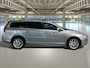 Volvo V70 2.0 D4 Summum Stoel koeling+verwarming, trekhaak, schuifdak...