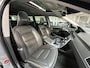 Volvo V70 2.0 D4 Summum Stoel koeling+verwarming, trekhaak, schuifdak...