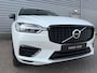 Volvo XC60 2.0 Recharge T6 AWD R-Design / 21 Velgen / Treeplanken / Sport stoelen /