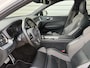 Volvo XC60 2.0 Recharge T6 AWD R-Design / 21 Velgen / Treeplanken / Sport stoelen /
