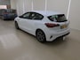 Ford Focus 1.0 EcoBoost Hybrid 125pk ST-Line | Navigatie | Licht metalen velgen