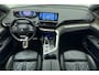 Peugeot 3008 1.6 HYbrid4 300 GT Pack Business Full-option! | Nappa Leder l Massage/Verwarmd + Memory | Houtinleg l FOCAL Hi-Fi Audio l Apple Carplay & Android Auto l DAB l Adaptive Cruise l 360 Camera l 19'' LMV