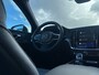 Volvo V60 T6 Plug-in hybrid AWD Ultimate Dark | Panoramadak | Head up Display | Trekhaak | 360 Camera | Parkeersensoren voor en achter | Stoel en stuurwielverwarming | BLIS | LED | 19'' |