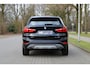 BMW X1 xDrive20i X-Line, Leer, Navi, LED, Trekhaak, Sportstoelen, Stoelverwarming, Alarm, Adaptief onderstel, etc.