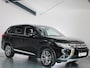 Mitsubishi Outlander 2.0 Executive Edition, 7-Persoons, Trekhaak, Bluetooth, Navigatie, Cruise Control