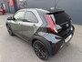 Toyota Aygo X 1.0 VVT-i MT Limited (Camera - Automatische Airco - Stoelverwarming - Keyless Entry - LED - Parkeersensoren V+A - Navigatie - Adap. Cruise Controle - 18")